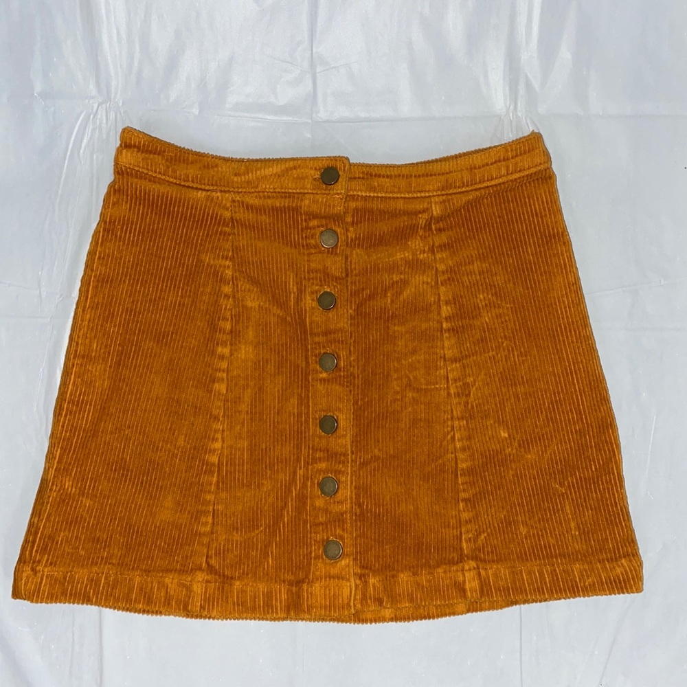 Forever 21⭐️ burnt orange corduroy mini skirt